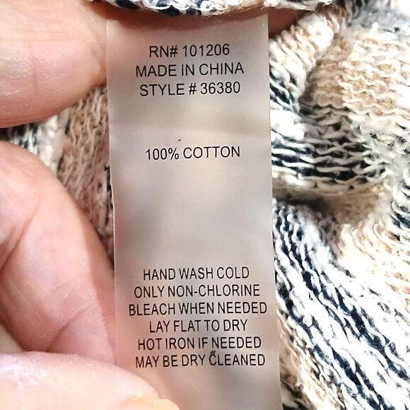 No Brand or Size RN # 101206 shows Soft Surroundings Sweater Shirt 100% Cotton. - Picture 10 of 10